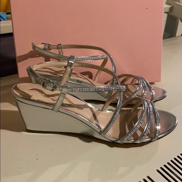 Shoes - Picture 2 of 2